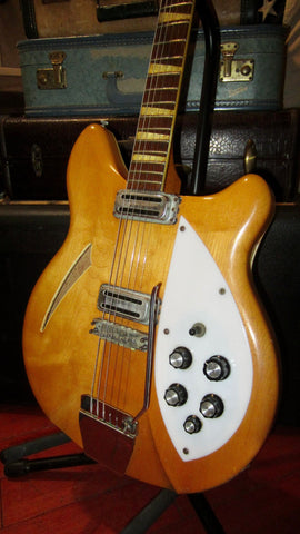 1965 Rickenbacker Model 365 Mapleglo w Case