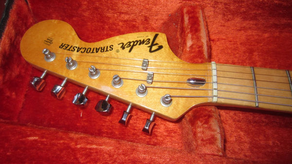 1974 Fender Stratocaster Natural – Rivington Guitars