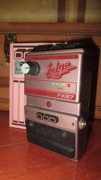 ギター DOD FX87 PSYCHO ACOUSTIC PROCESSOR USA 1985 DOD FX87 Edge Psycho Acoustic Processor Pink – Rivington Guitars