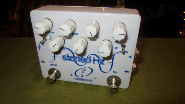 Crazy Tube Circuits Stoned HZ – Rivington Guitars