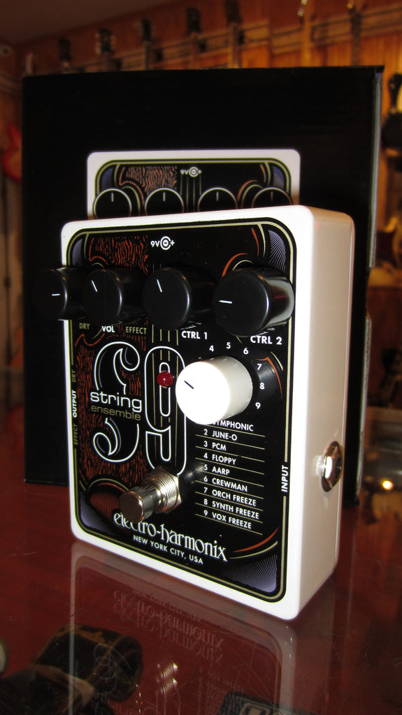 Electro-Harmonix String 9 Black
