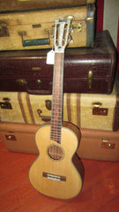 Mahalo MP-3 Tenor Ukulele Pearl Series Natural