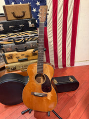 1954 Martin 0-18 Natural w/ Hard Case