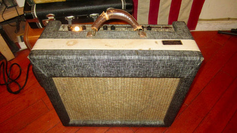 1959 SUPRO 1696TN Combo Amp  Two Tone Grey