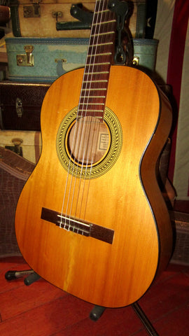 1964 Gibson C-1 Classical Nylon String Natural