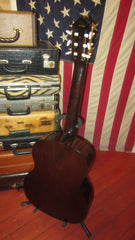 1964 Yamaha No 100 Classical Nylon String Natural