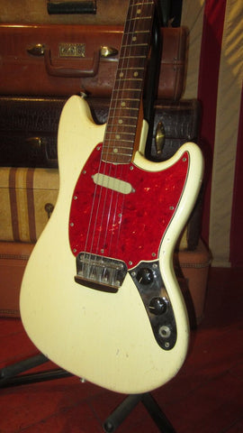 1966 Fender  Musicmaster White