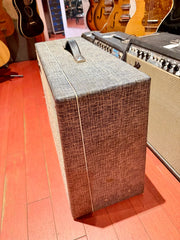 1966 Supro Thunderbolt Grey Tolex
