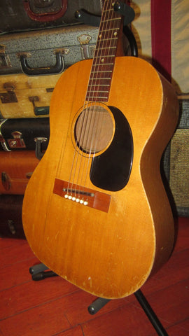 1967 Gibson B-15 Small Bodied Acoustic Natural