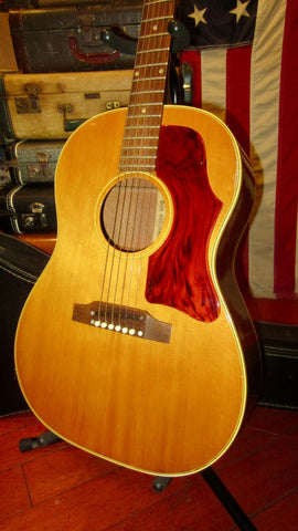 1967 Gibson B-25N  Natural w/ Original Case