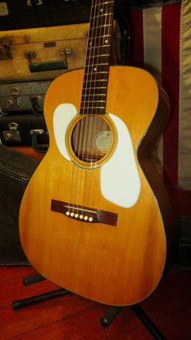 1967 Guild F-20 Natural