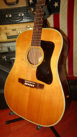 1968 Guild D-40 Natural w/ Original Hardshell Case