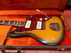 1969 Fender Jazzmaster Sunburst w/ Original Hardshell Case
