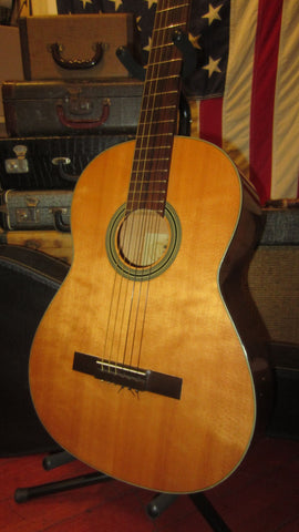 ~1969 Yamaha G-60 Classical Nylon Natural