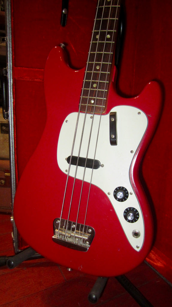 1972 Fender Musicmaster Bass Red w Original Hardshell Case