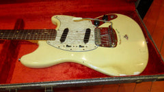 1972 Fender Mustang White w/ Origianl Case and KILLER VIBE