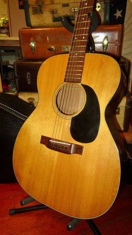 1972 Martin 000-18 Natural