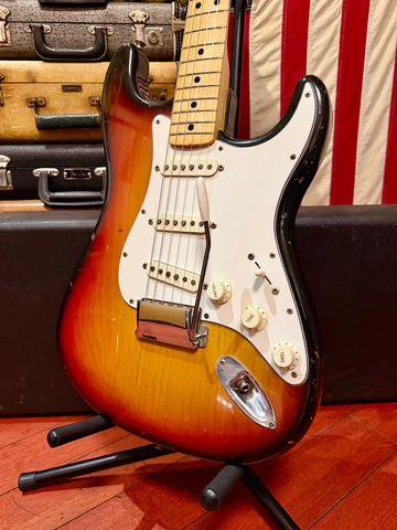 1973 Fender Stratocaster Sunburst w/ Original Hardshell Case