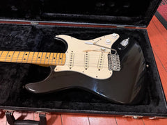 1974 Fender Stratocaster Black w/ Case