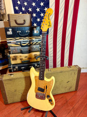 1975 Fender Bronco White w/ Dimarzio Humbucker and Hardshell Case