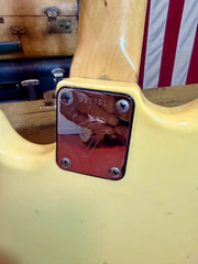 1975 Fender Bronco White w/ Dimarzio Humbucker and Hardshell Case