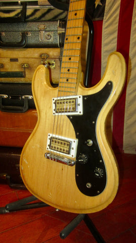 ~1975 Univox Hi Flier Phase 4 Natural