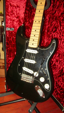 1976 Fender Stratocaster Black "Tuxedo"