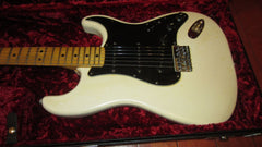 1977 Fender Stratocaster Hardtail White w Fender Hardshell Case