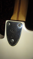 1977 Fender Stratocaster Hardtail White w Fender Hardshell Case