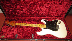 1977 Fender Stratocaster Hardtail White w Fender Hardshell Case