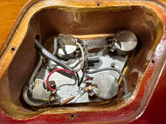 1977 Gibson Les Paul Deluxe Cherry Sunburst
