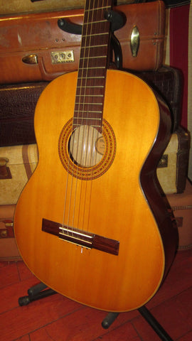 ~1979 Guild Madeira C60 Nylon String Classical  Natural