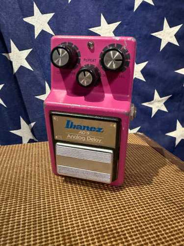 1982 Ibanez AD-9 Analog Delay Red