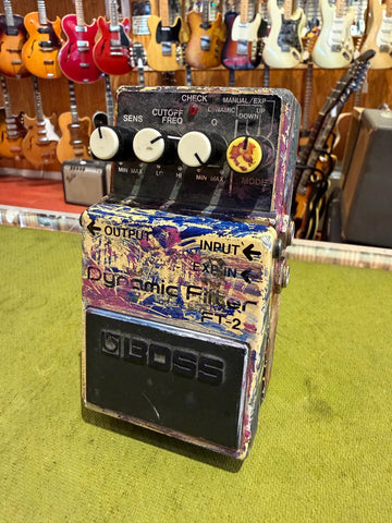 ~1985 BOSS FT-2 Dynamic Filter Auto Wah Made in Japan Black Label