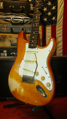 1987 Fender American Vintage '62 Stratocaster White