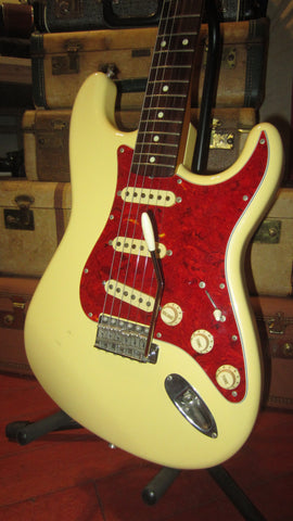 ~1989 Fender  '62 Re-Issue Stratocaster White