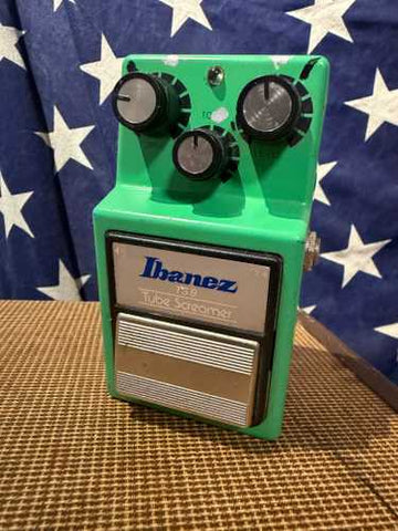 ~1990 Ibanez TS-9 Tube Screamer w Keeley Mod early Green