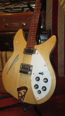 1993 Rickenbacker  Model 330/12 Mapleglo