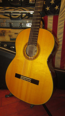 1994 Takamine C-128 Classical Nylon String Natural