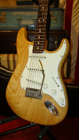 1998 Fender American Standard Stratocaster Natural w/ Original Case