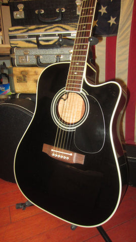 ~1998 Takamine EFG-341C Acoustic Electric Black w/ Hard Case