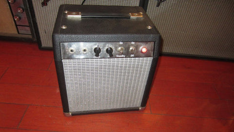 ~1999 Unknown Small Combo Champ Tube Amp Black