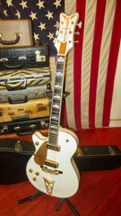 2004 Gretsch White Penguin Lefty G6134 LH White