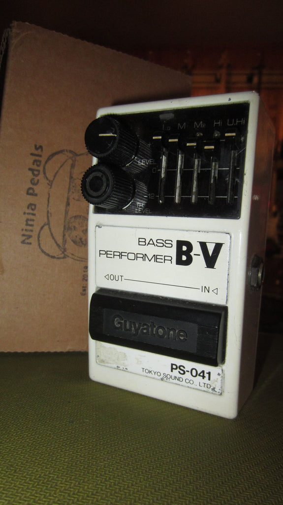 ~2019 Guyatone PS-041 B-V Bass Performer White