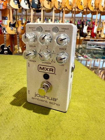 ~2021 MXR Joshua Ambient Echo Delay White