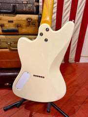 2025 Harmony Silhouette Pearl White