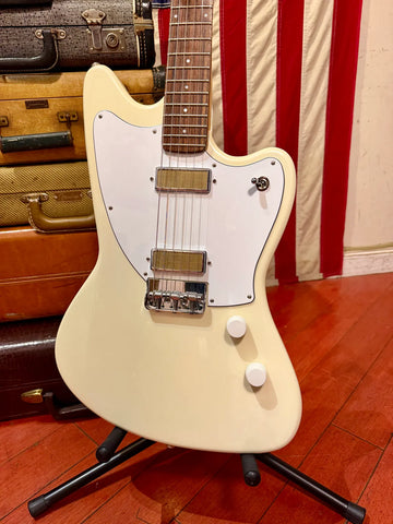 2025 Harmony Silhouette Pearl White