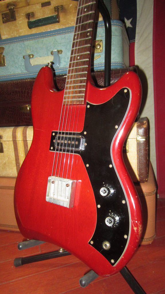 1963 Guild S-50 Jet Star Cherry Red With Hard Case