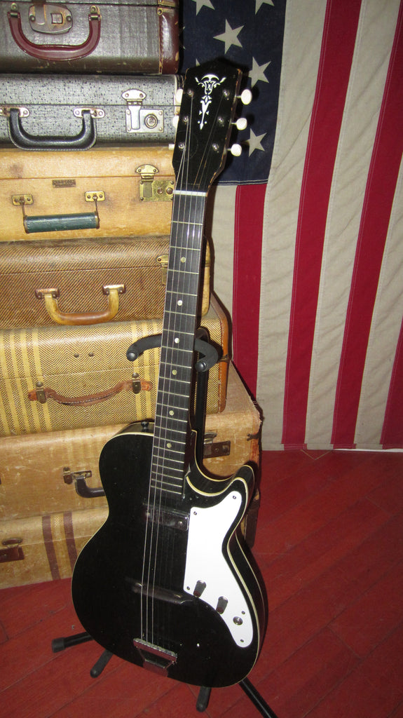 Harmony alden on sale stratotone guitar