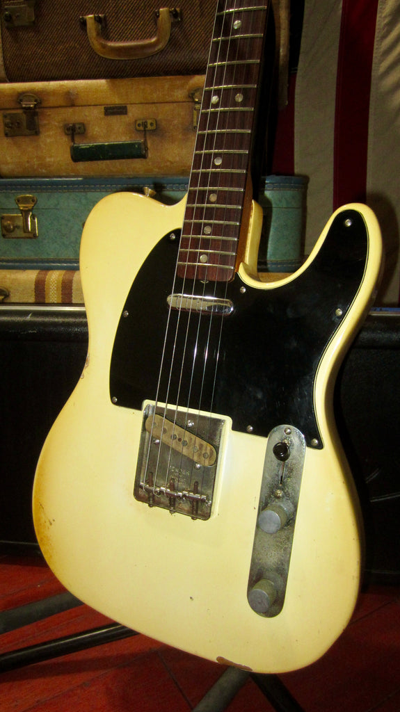 1978 Fender Telecaster White w. Fender Hardshell Case